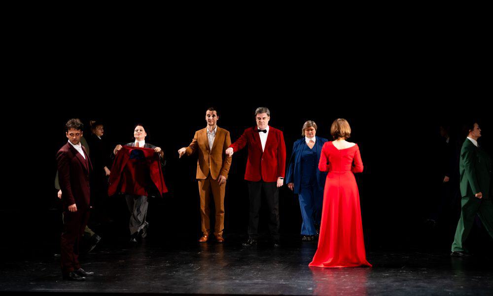 „Intrigă și iubire” uimeste la Teatrul „Mihai Eminescu” din Botoșani